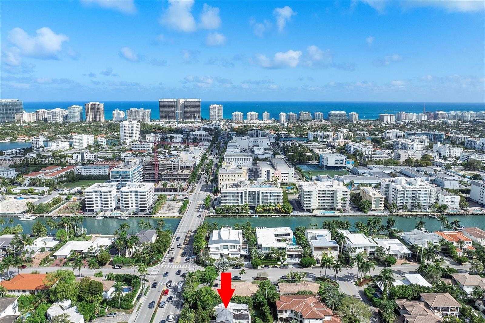 Small Image of 1210 96TH STREET, Bay Harbor Islands Number 3