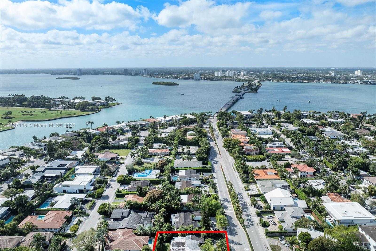 Small Image of 1210 96TH STREET, Bay Harbor Islands Number 4