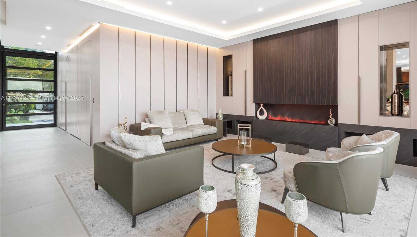 Small Image of 1785 CLEVELAND RD, Miami Beach Number 14
