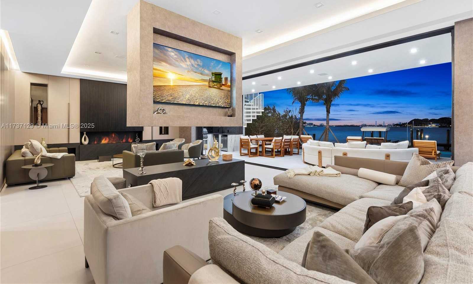 Small Image of 1785 CLEVELAND RD, Miami Beach Number 16