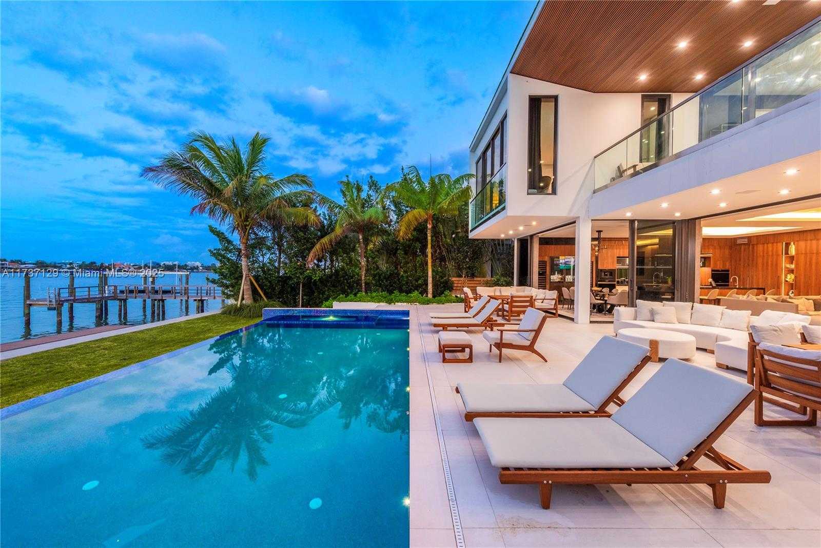 Small Image of 1785 CLEVELAND RD, Miami Beach Number 50