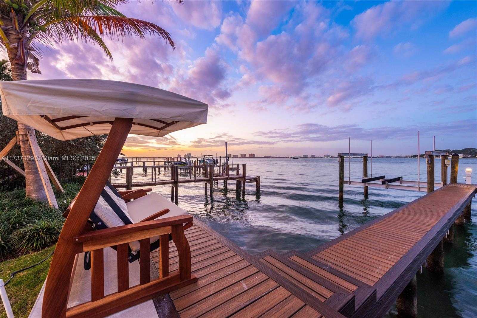 Small Image of 1785 CLEVELAND RD, Miami Beach Number 57