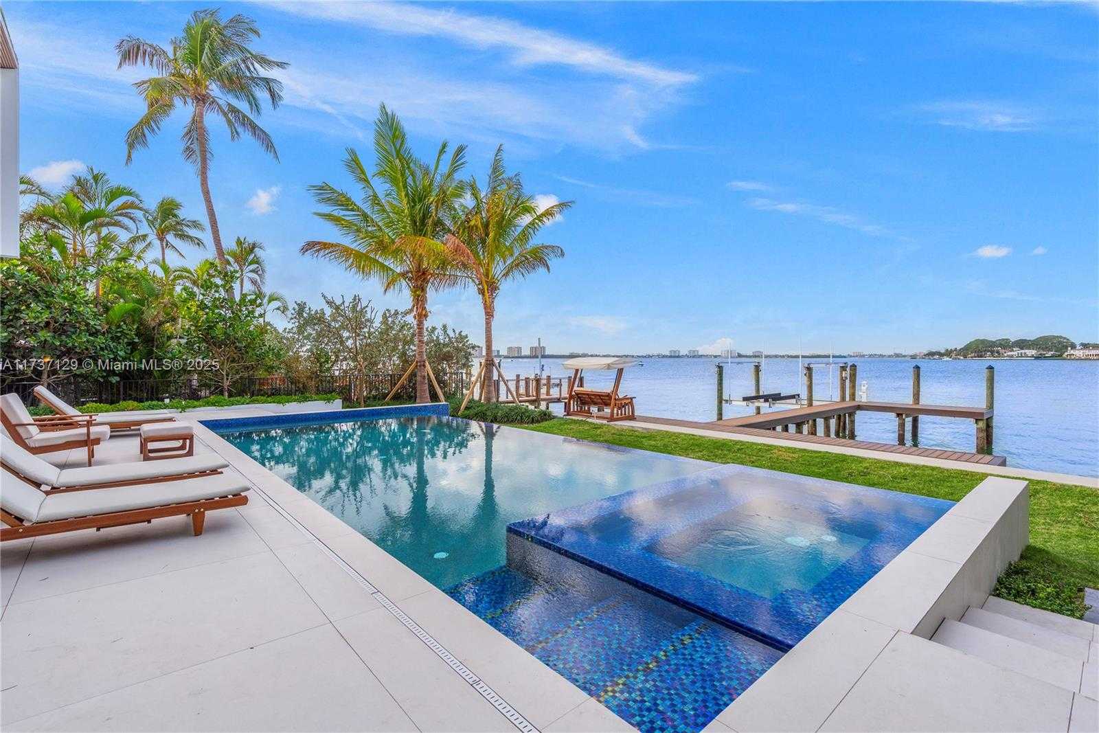 Small Image of 1785 CLEVELAND RD, Miami Beach Number 62