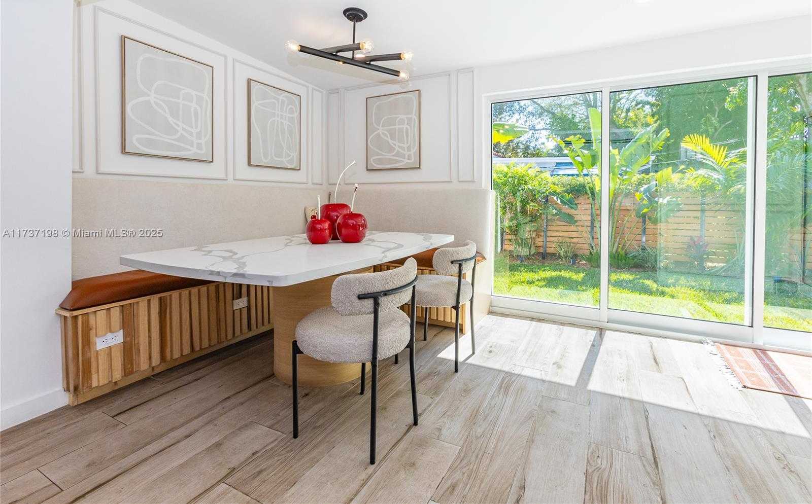 Small Image of 814 MONTEREY ST, Coral Gables Number 29