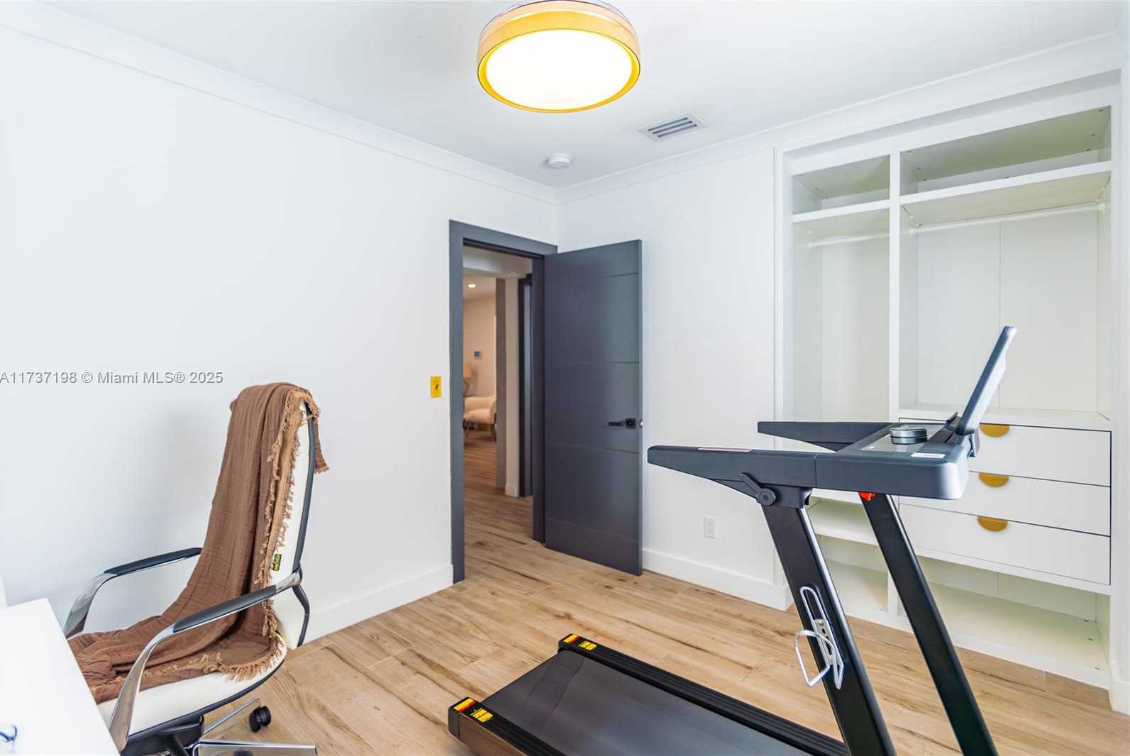 Small Image of 814 MONTEREY ST, Coral Gables Number 45
