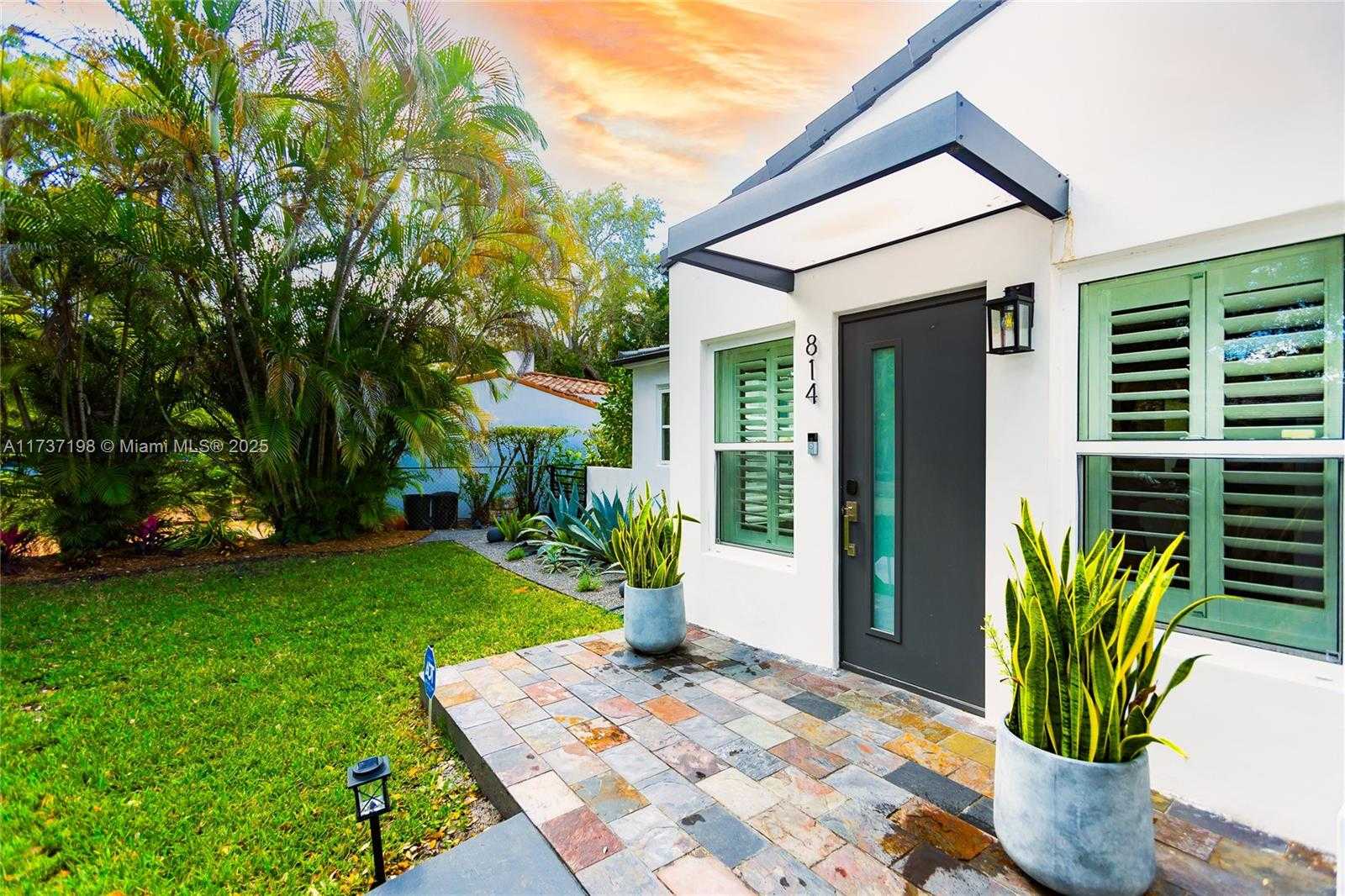 Small Image of 814 MONTEREY ST, Coral Gables Number 8