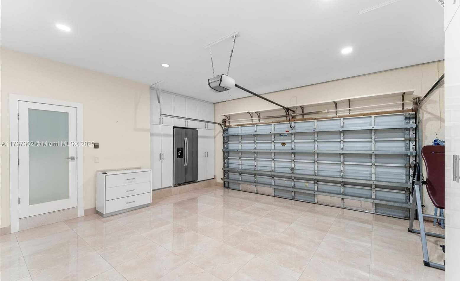 Small Image of 16801 NORTH WEST 77TH PL, Miami Lakes Number 14