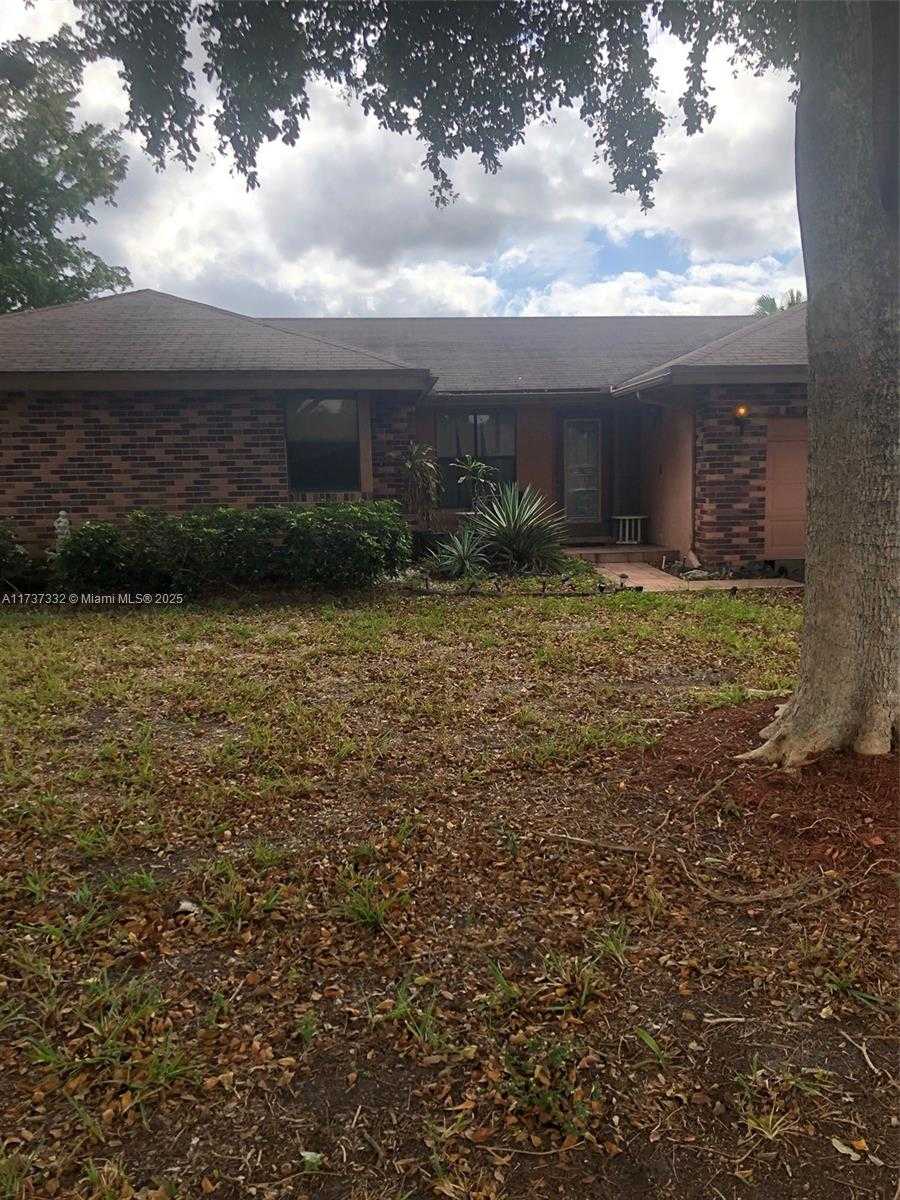 Small Image of 11202 NORTH WEST 44TH ST, Coral Springs Number 4