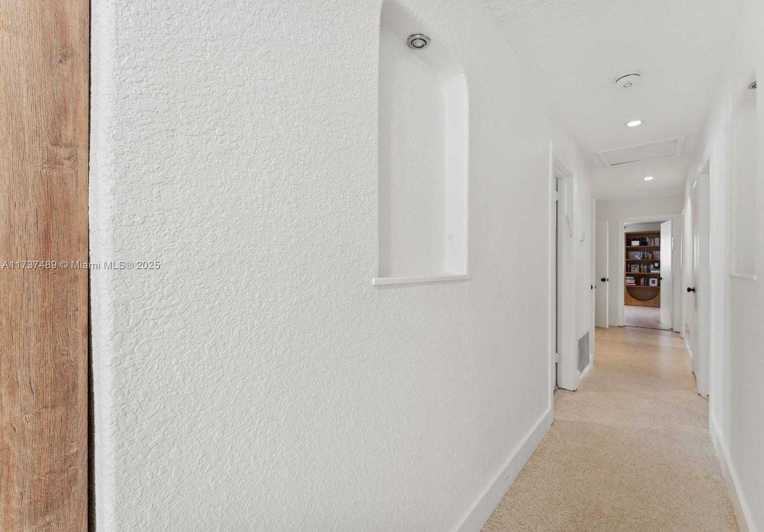 Small Image of 951 BUCHANAN ST, Hollywood Number 15