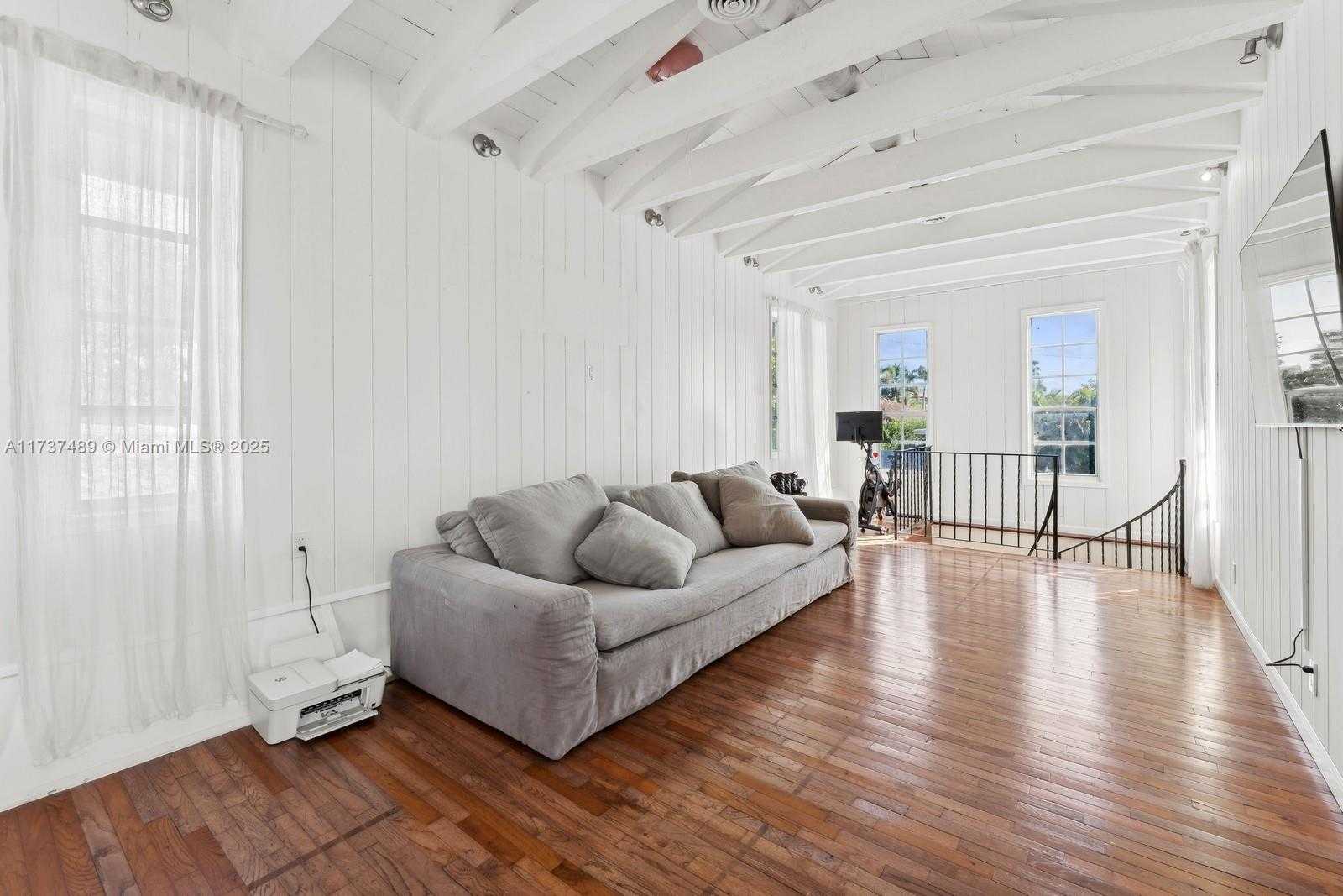 Small Image of 951 BUCHANAN ST, Hollywood Number 29