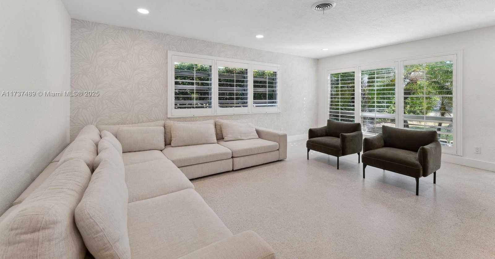 Small Image of 951 BUCHANAN ST, Hollywood Number 6