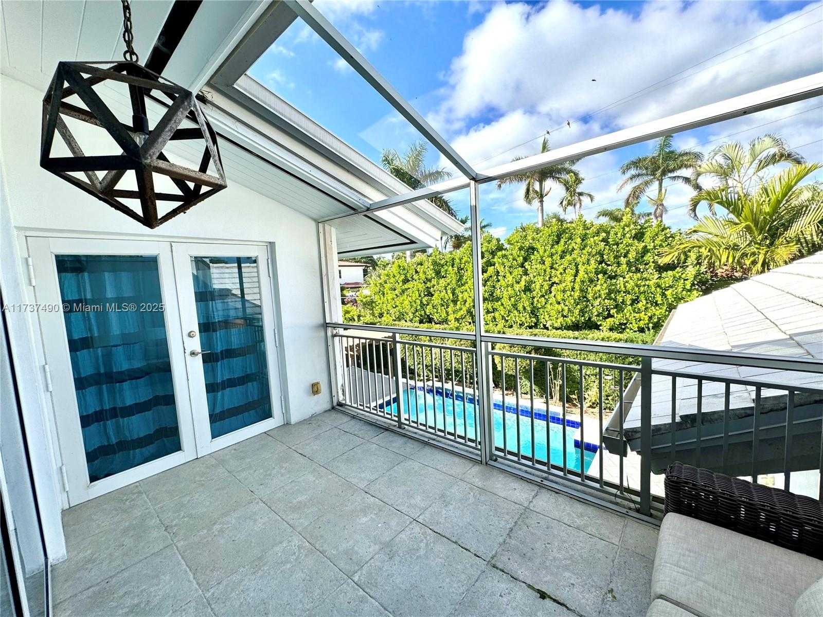 Small Image of 1251 KANE CONCOURSE, Bay Harbor Islands Number 33