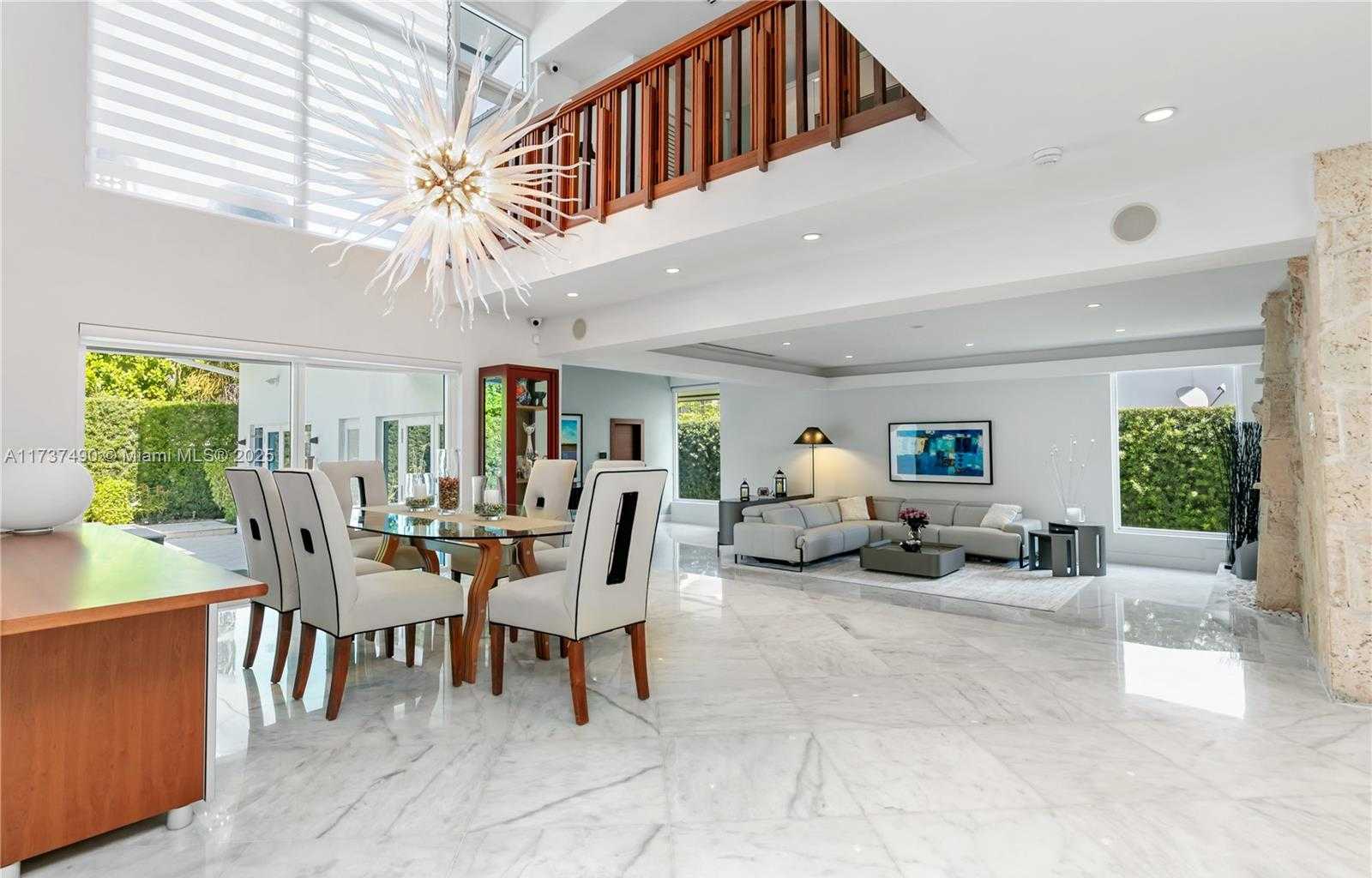 Small Image of 1251 KANE CONCOURSE, Bay Harbor Islands Number 42