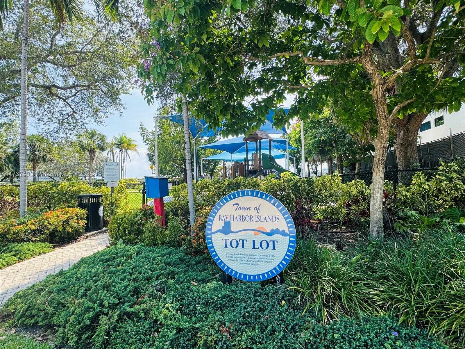 Small Image of 1251 KANE CONCOURSE, Bay Harbor Islands Number 59
