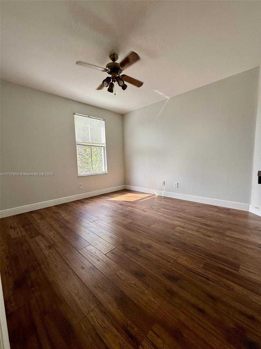 Small Image of 201 NORTH WEST 207TH AVE, Pembroke Pines Number 12