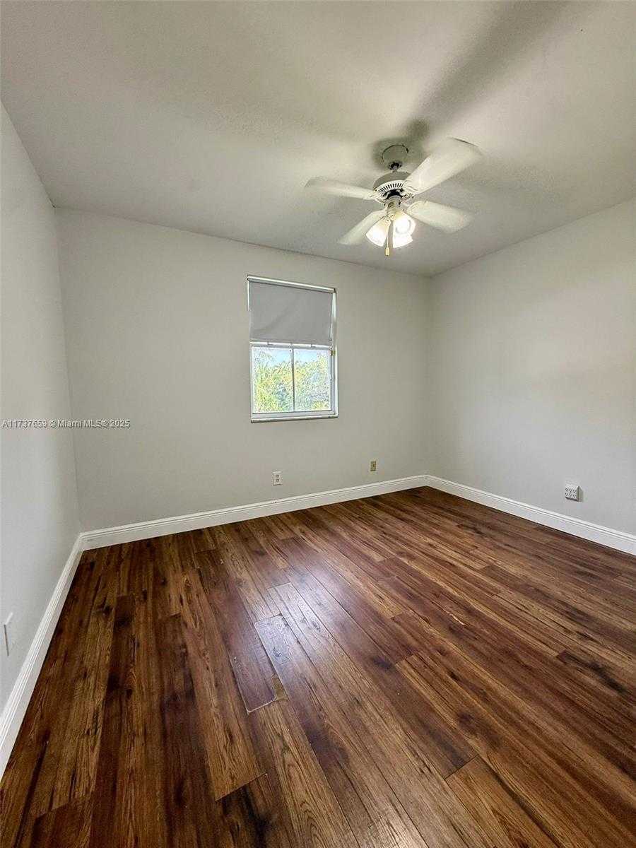 Small Image of 201 NORTH WEST 207TH AVE, Pembroke Pines Number 14
