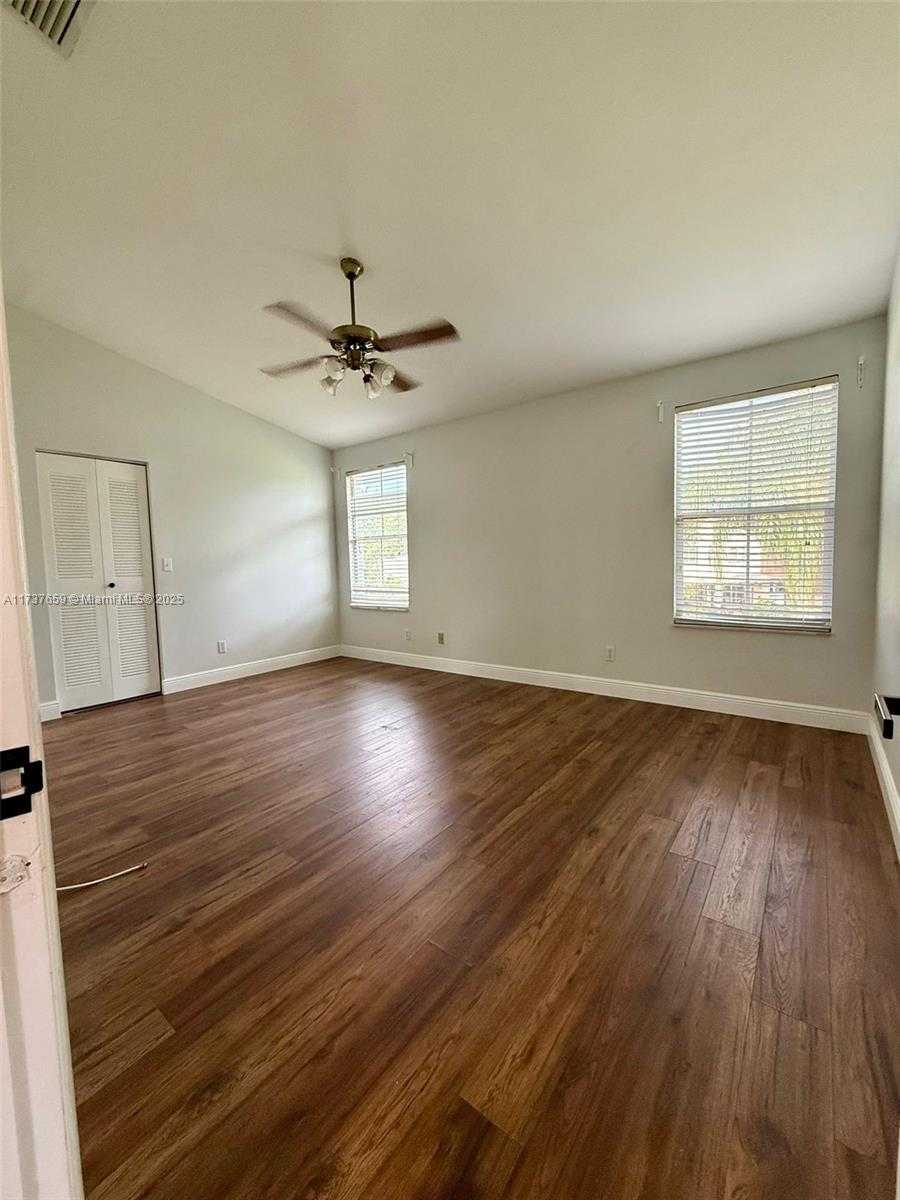 Small Image of 201 NORTH WEST 207TH AVE, Pembroke Pines Number 15