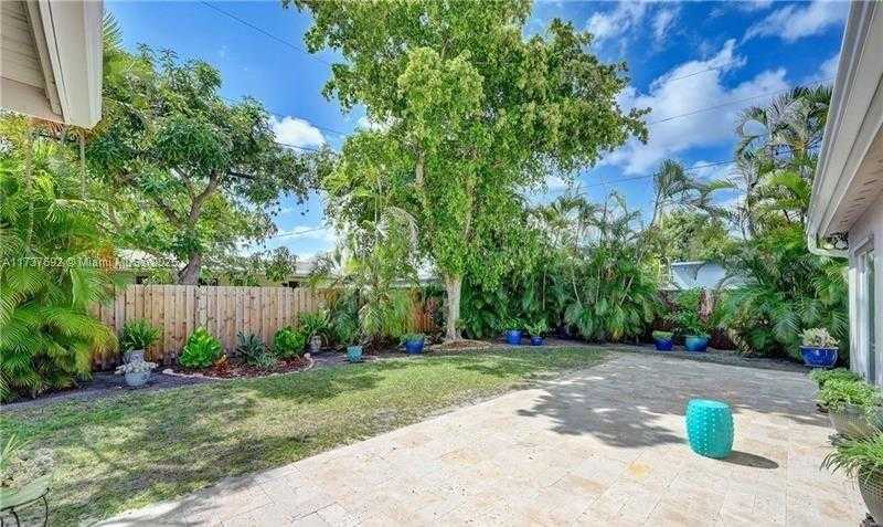 Small Image of 1180 SOUTH WEST 4TH TER, Pompano Beach Number 6
