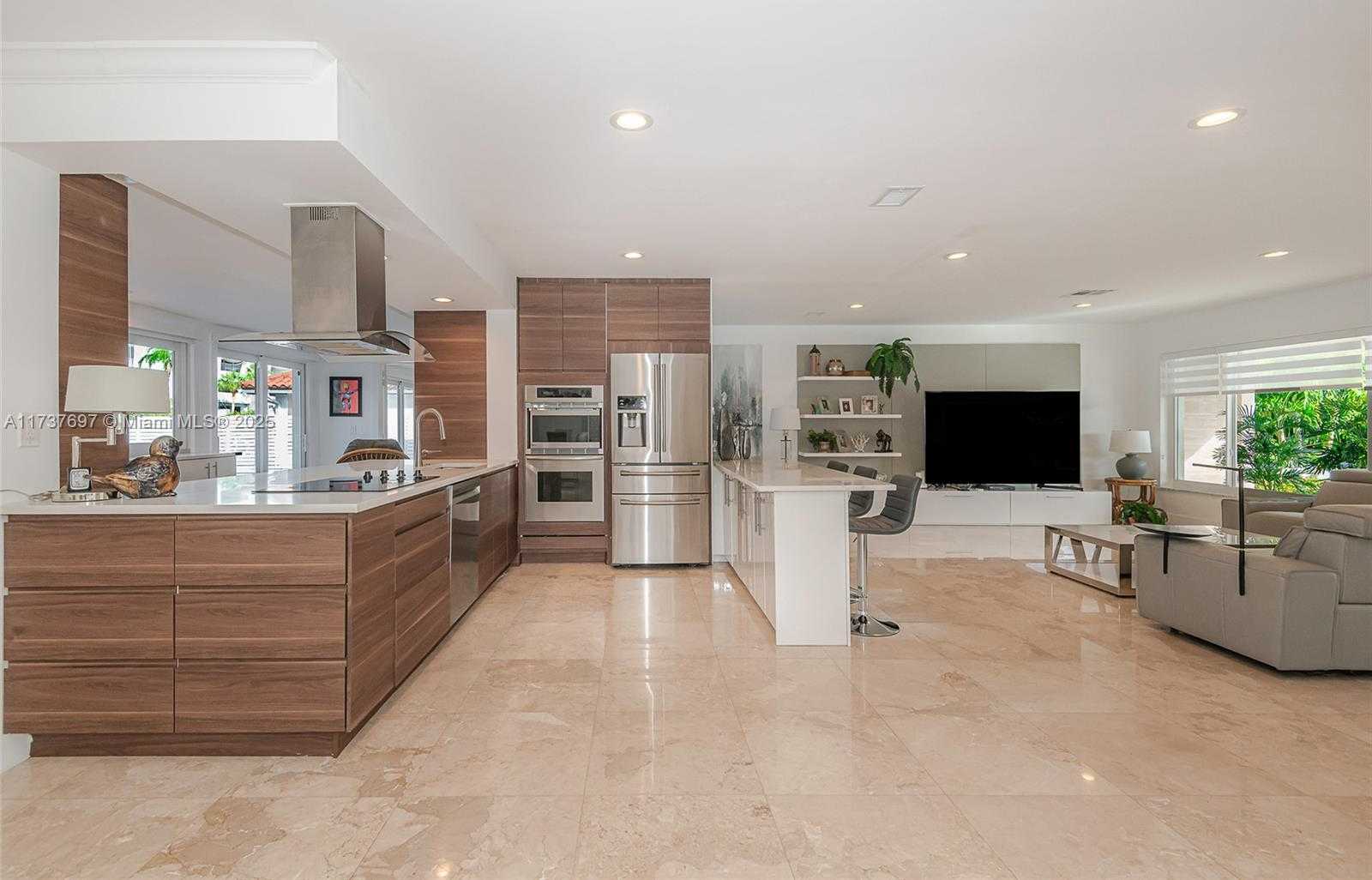 Small Image of 3071 NORTH EAST 47TH ST, Fort Lauderdale Number 10