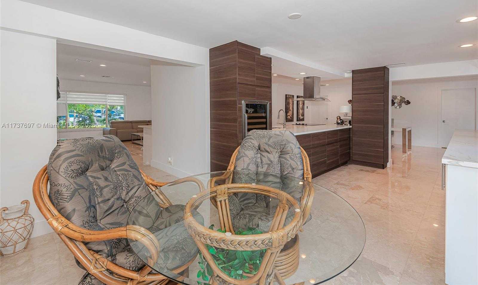 Small Image of 3071 NORTH EAST 47TH ST, Fort Lauderdale Number 15