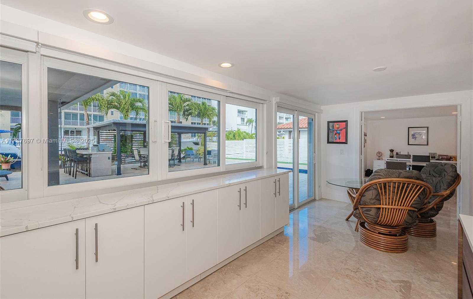 Small Image of 3071 NORTH EAST 47TH ST, Fort Lauderdale Number 17