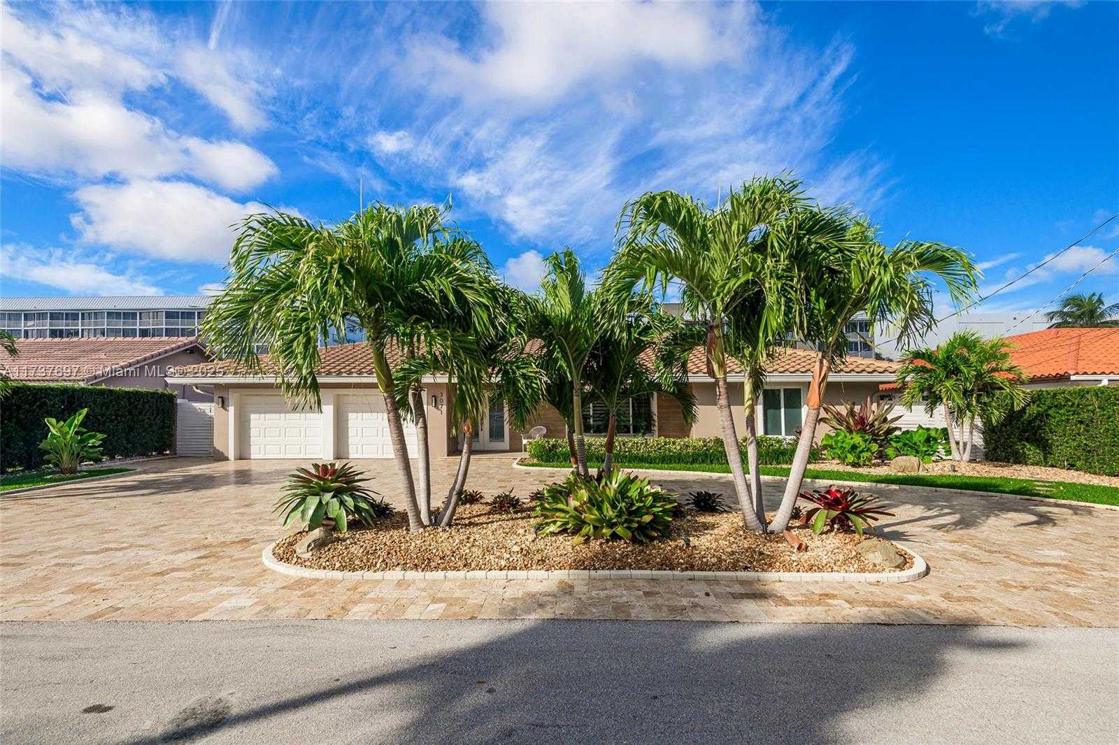 Small Image of 3071 NORTH EAST 47TH ST, Fort Lauderdale Number 2