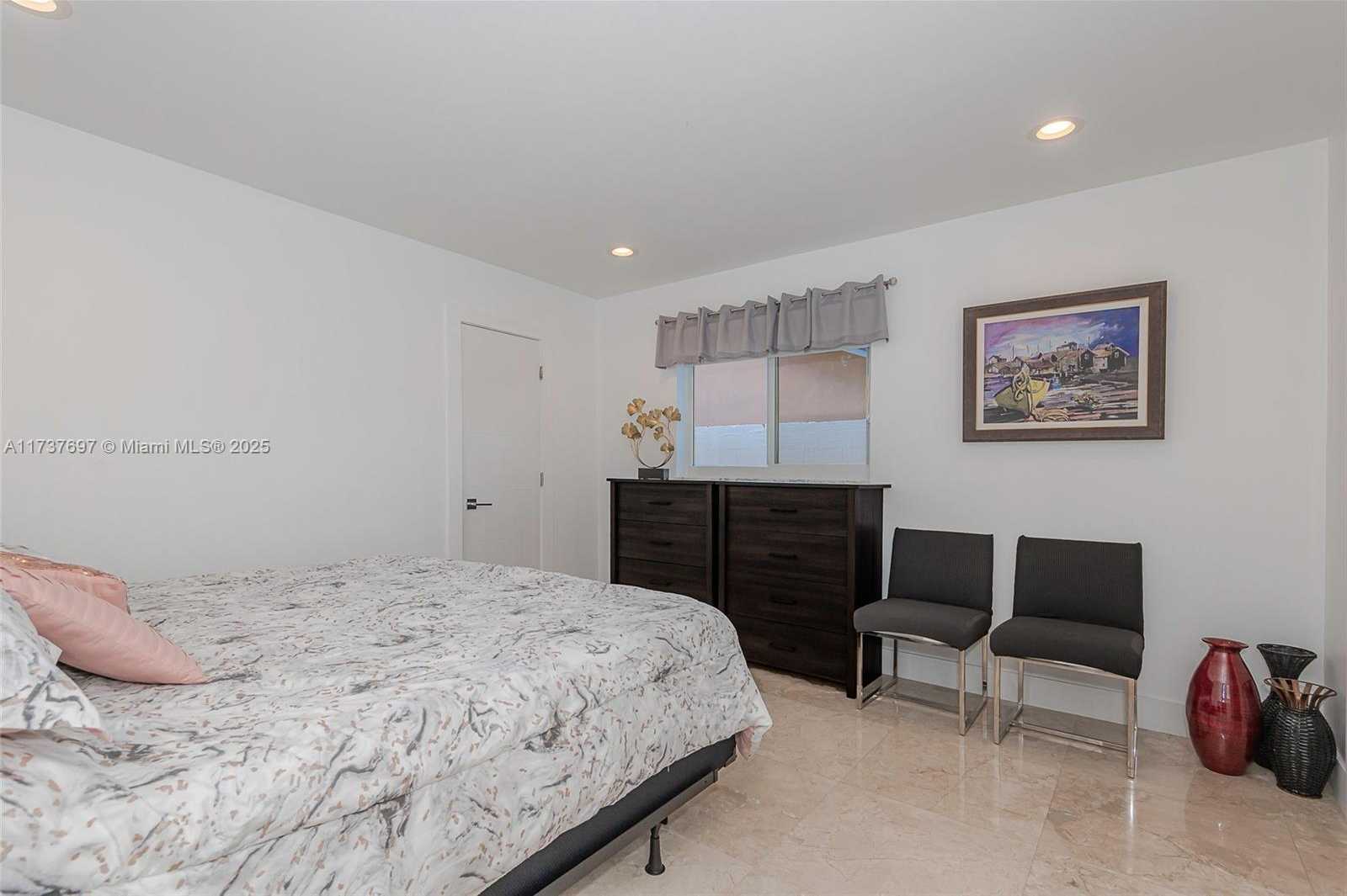 Small Image of 3071 NORTH EAST 47TH ST, Fort Lauderdale Number 27
