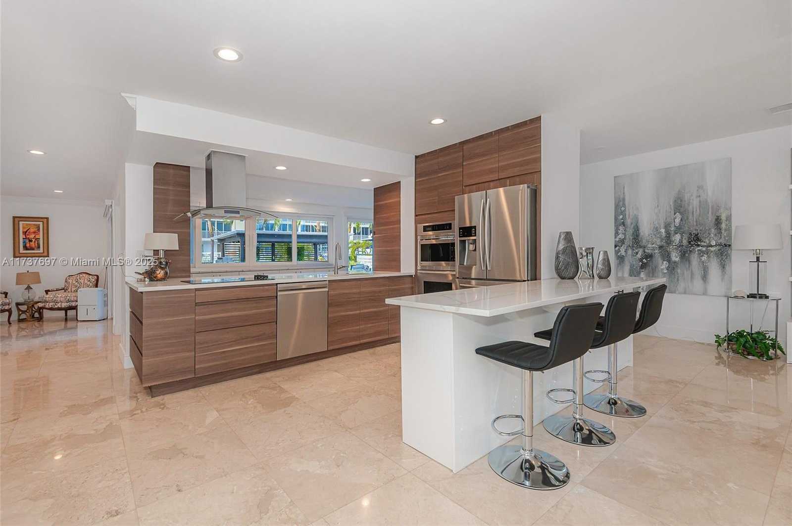 Small Image of 3071 NORTH EAST 47TH ST, Fort Lauderdale Number 7