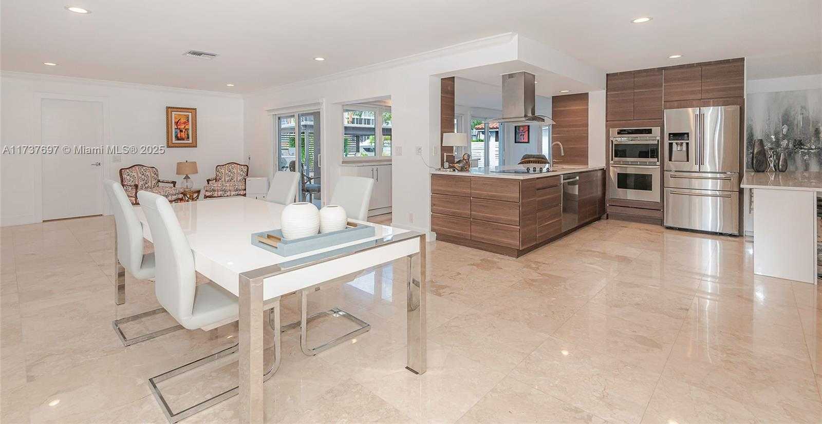 Small Image of 3071 NORTH EAST 47TH ST, Fort Lauderdale Number 9