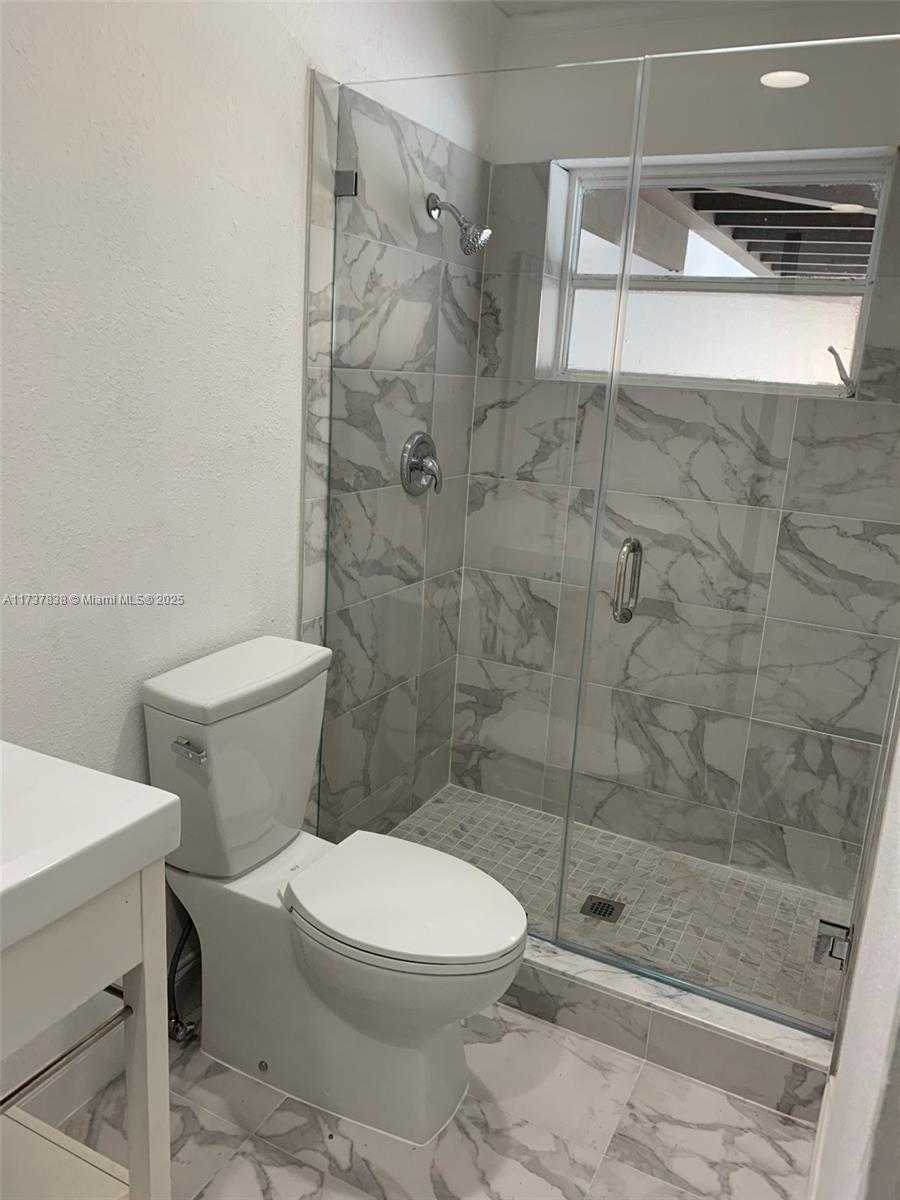 Small Image of 8415 SOUTH WEST 144TH ST, Palmetto Bay Number 5