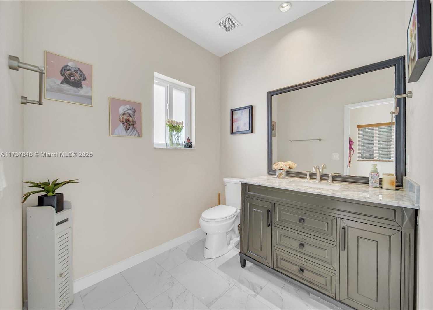 Small Image of 15606 SOUTH WEST 9TH LN, Miami Number 13