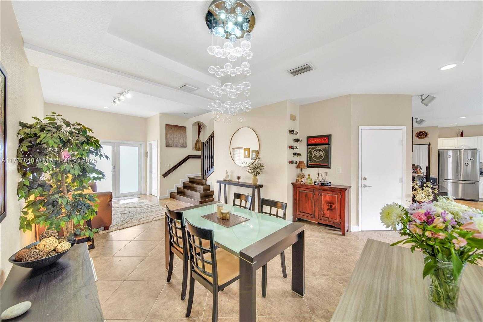 Small Image of 15606 SOUTH WEST 9TH LN, Miami Number 7