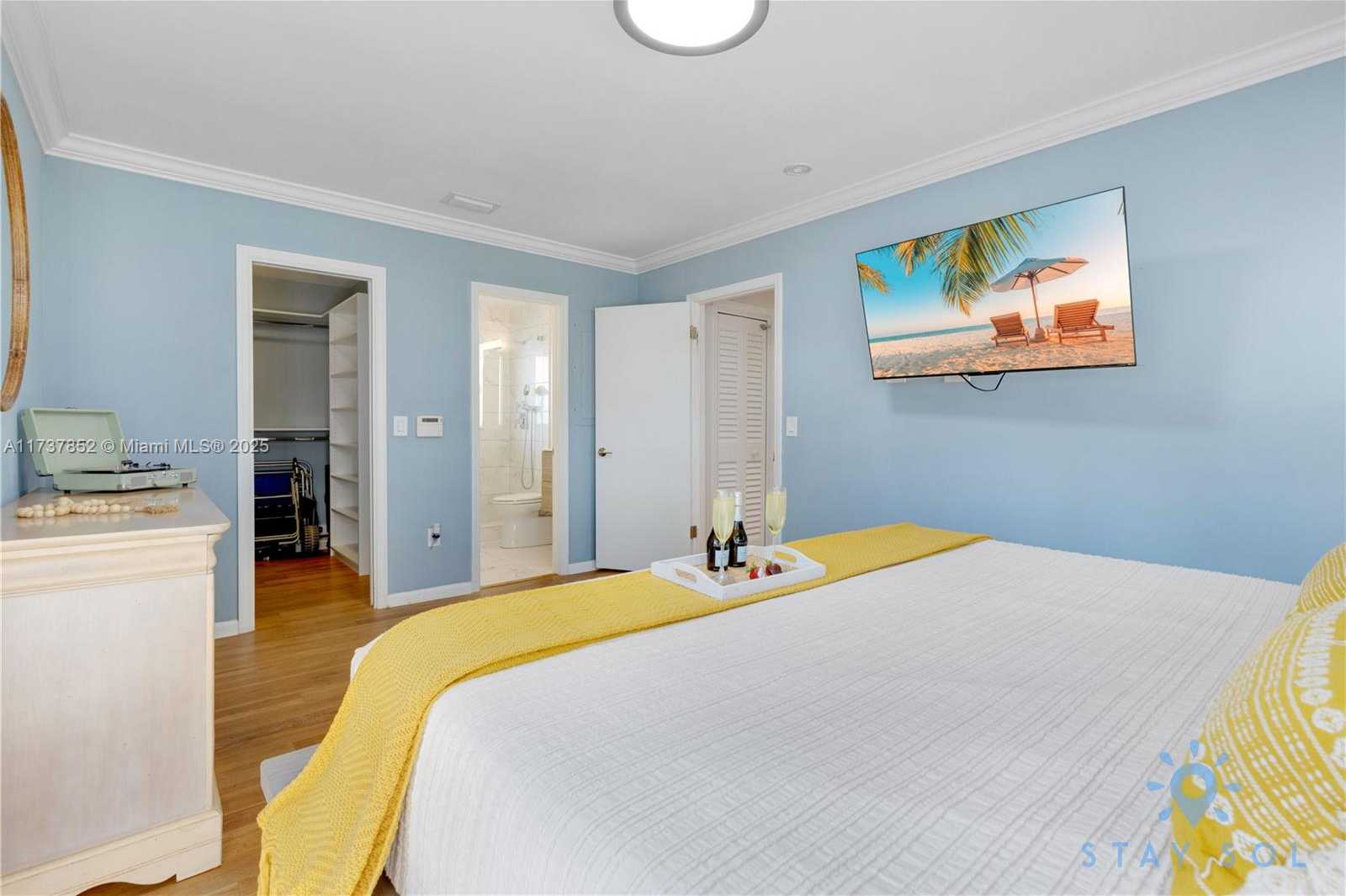 Small Image of 328 Missouri St, Hollywood, FL 33019, USA Number 26