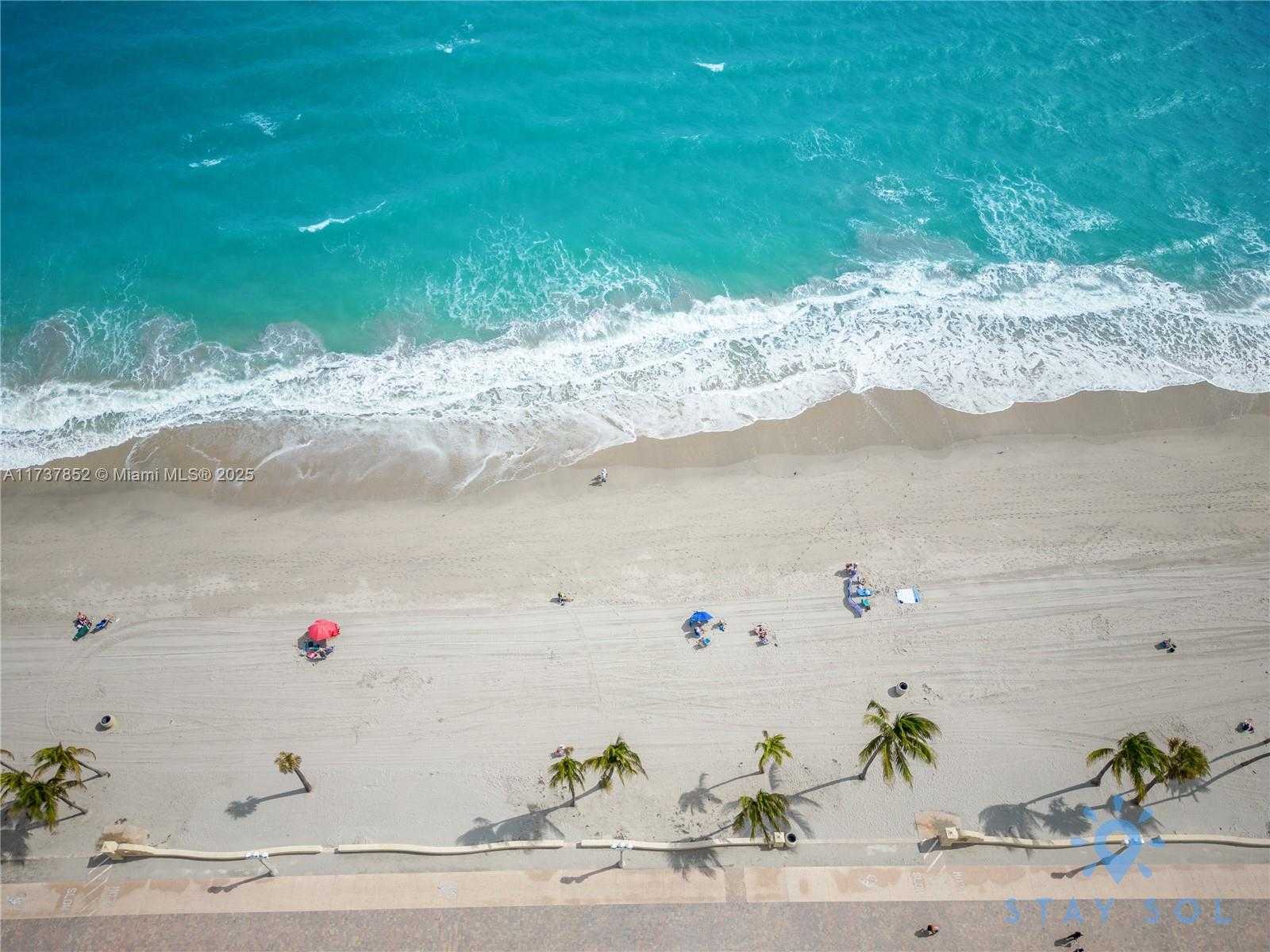 Small Image of 328 Missouri St, Hollywood, FL 33019, USA Number 40