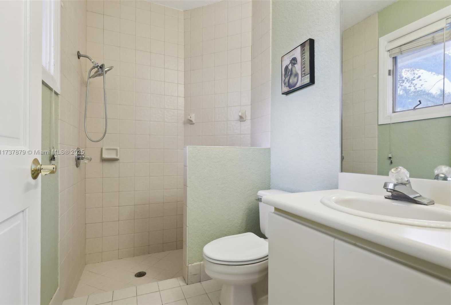 Small Image of 1755 EAGLE TRACE BLVD, Coral Springs Number 39