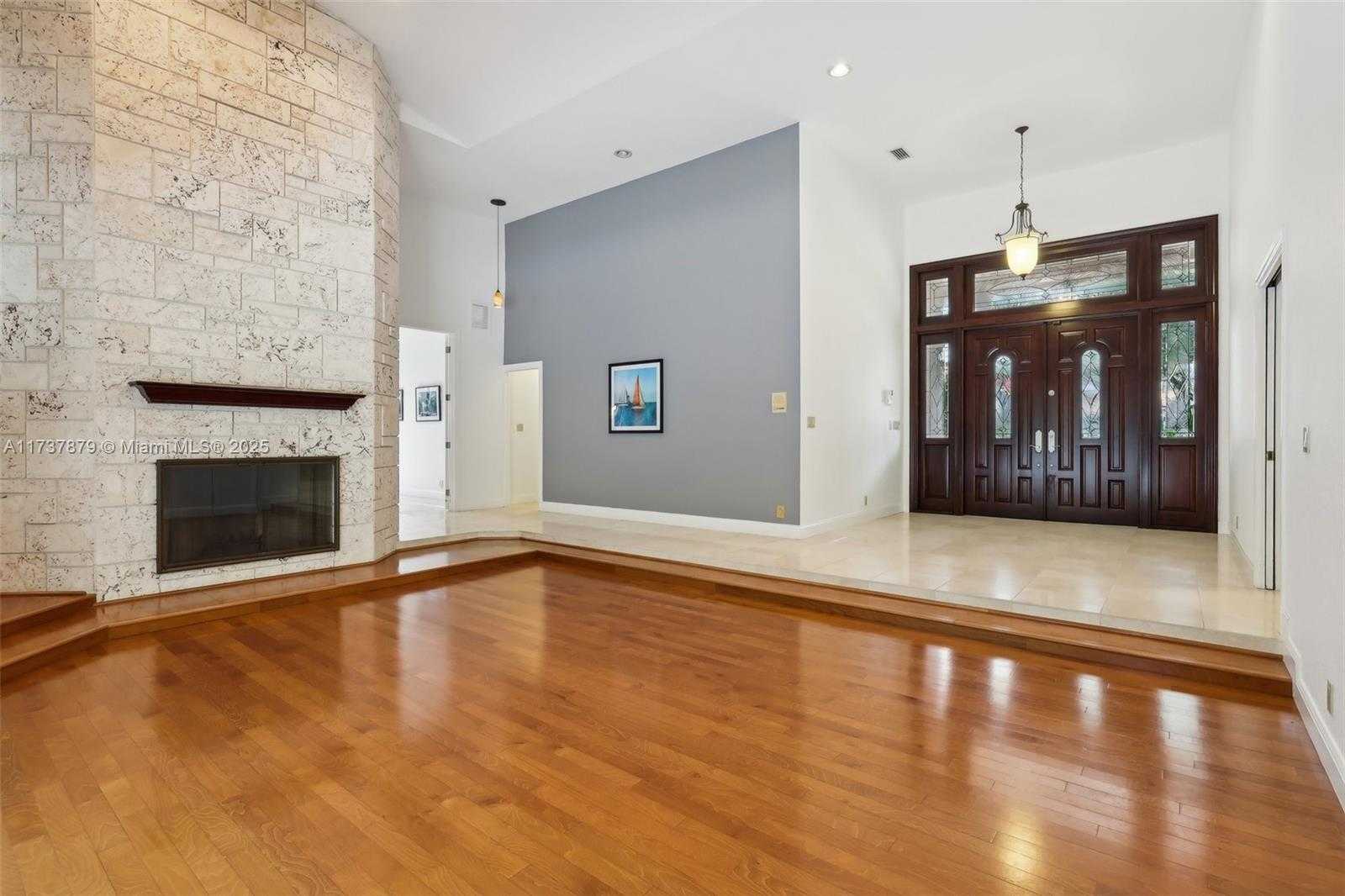 Small Image of 1755 EAGLE TRACE BLVD, Coral Springs Number 4