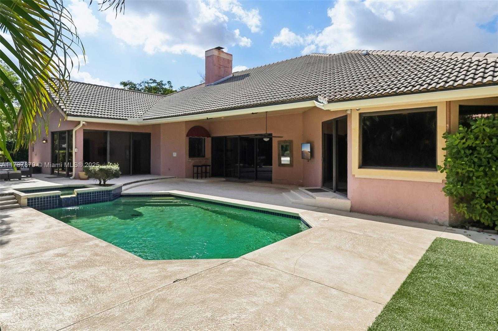 Small Image of 1755 EAGLE TRACE BLVD, Coral Springs Number 43