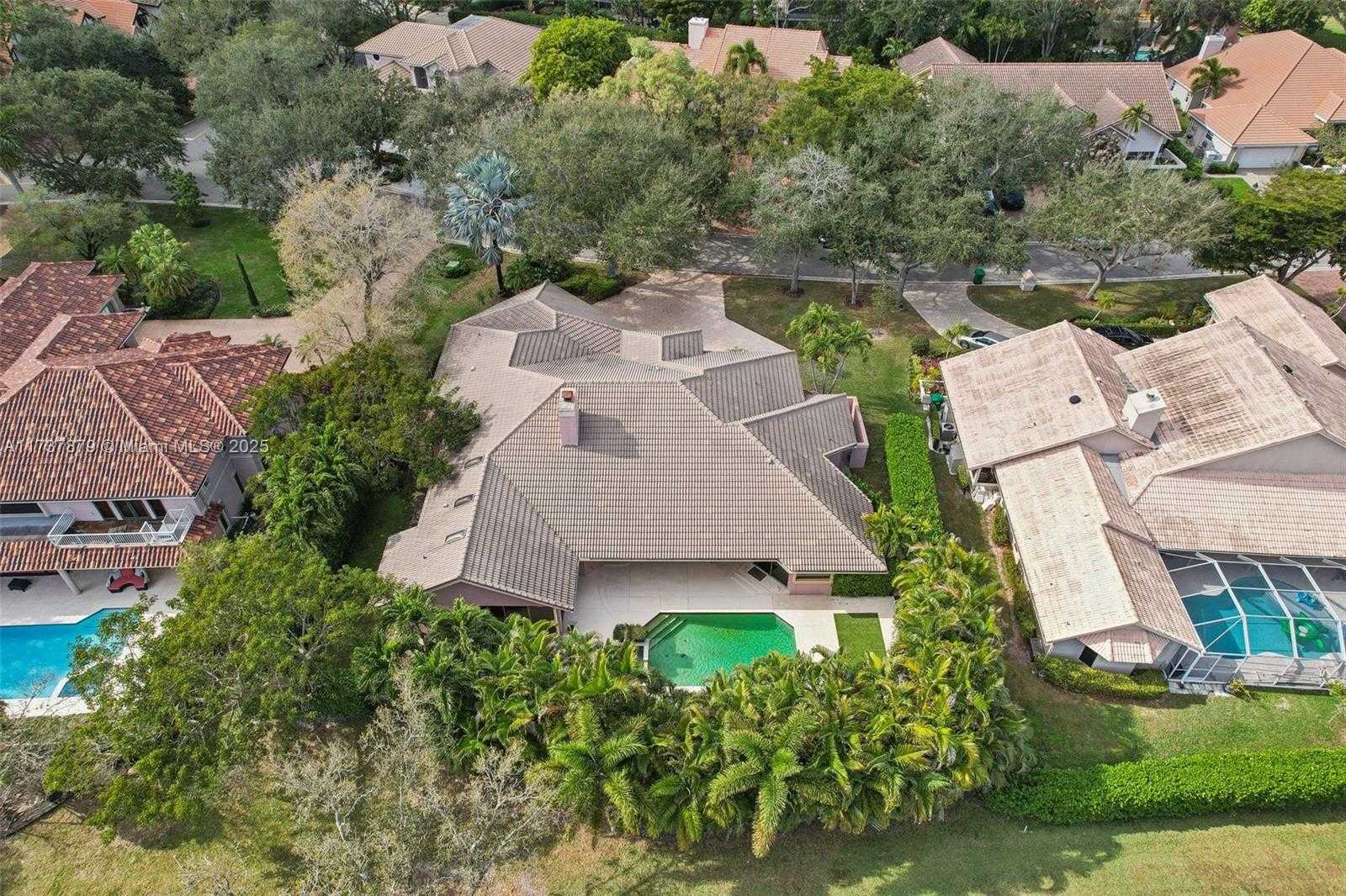 Small Image of 1755 EAGLE TRACE BLVD, Coral Springs Number 48