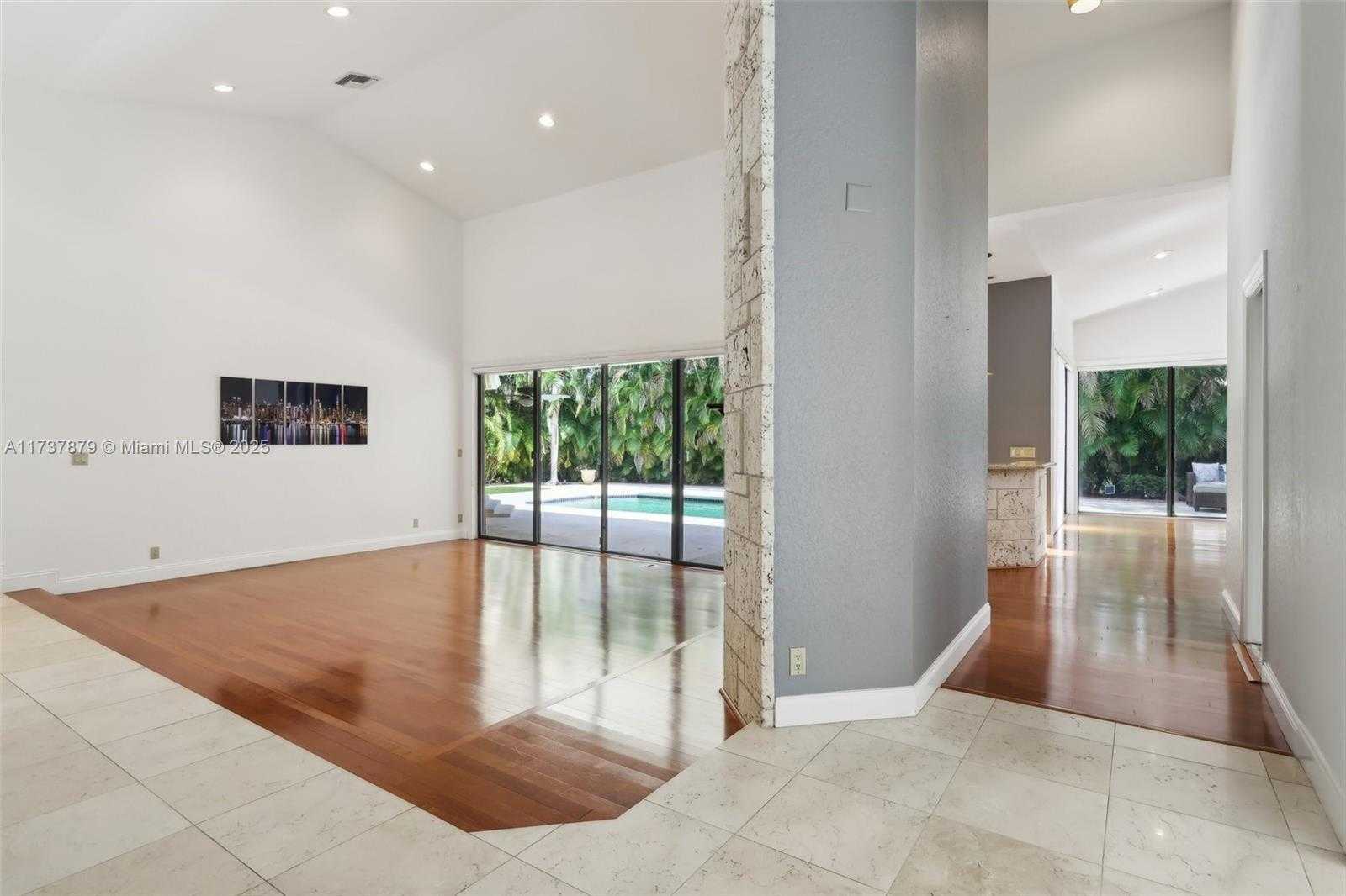 Small Image of 1755 EAGLE TRACE BLVD, Coral Springs Number 7