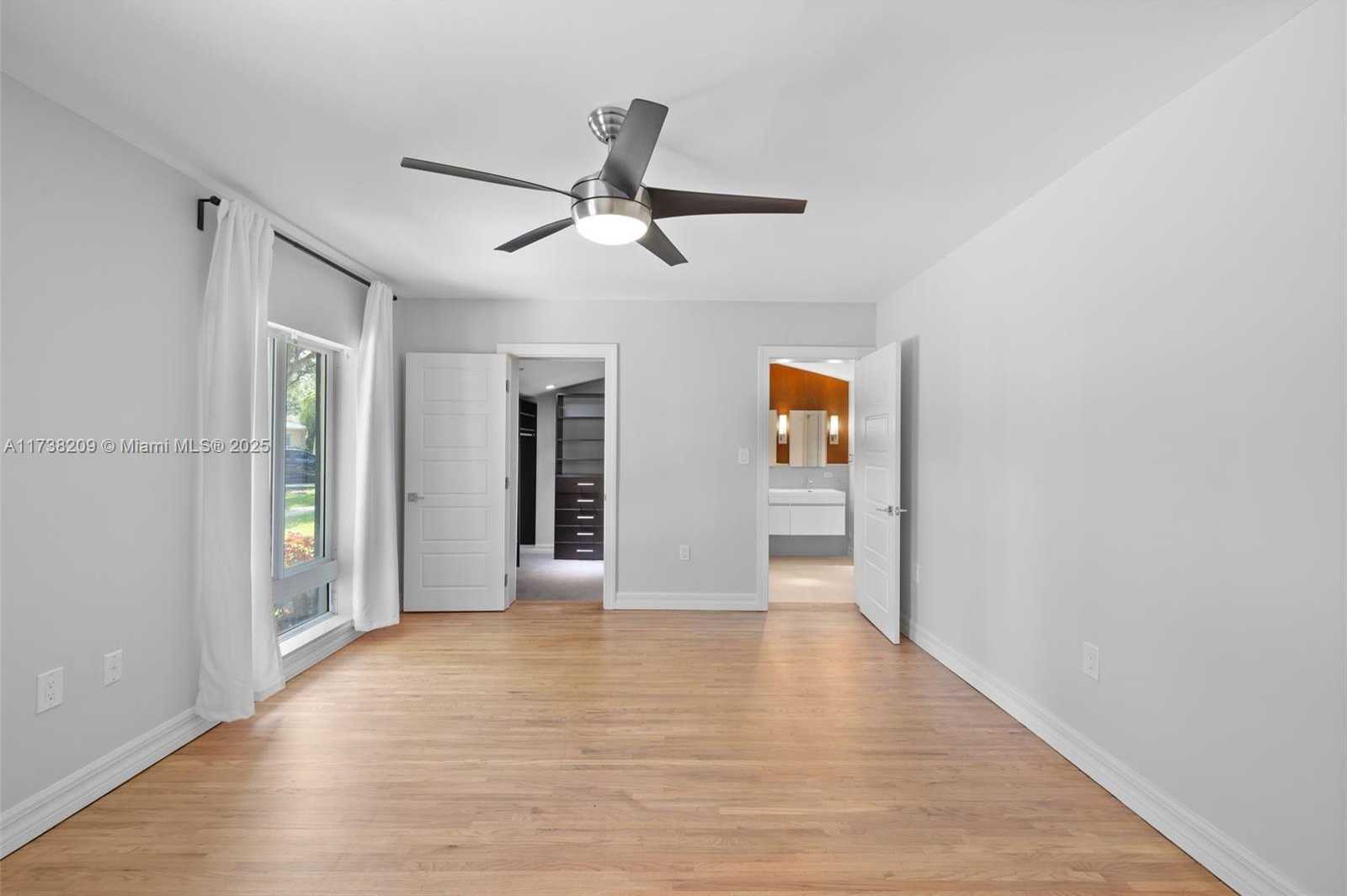 Small Image of 339 NORTH EAST 100TH ST, Miami Shores Number 19