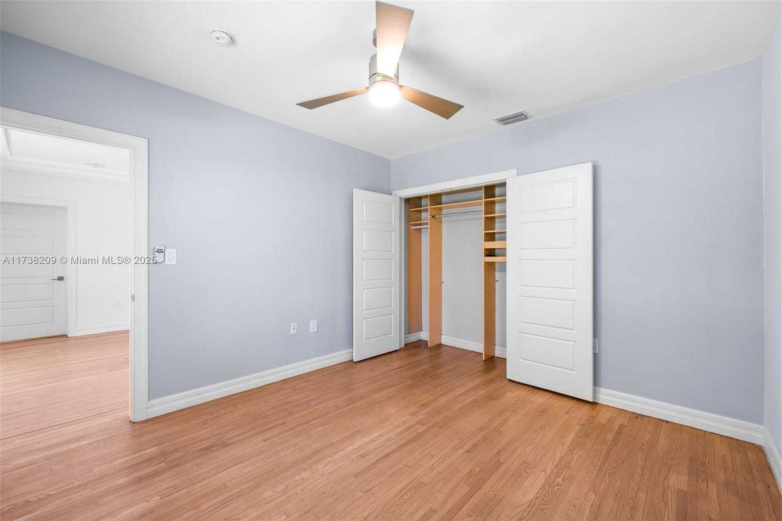 Small Image of 339 NORTH EAST 100TH ST, Miami Shores Number 23