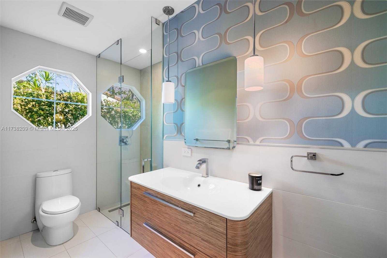 Small Image of 339 NORTH EAST 100TH ST, Miami Shores Number 25