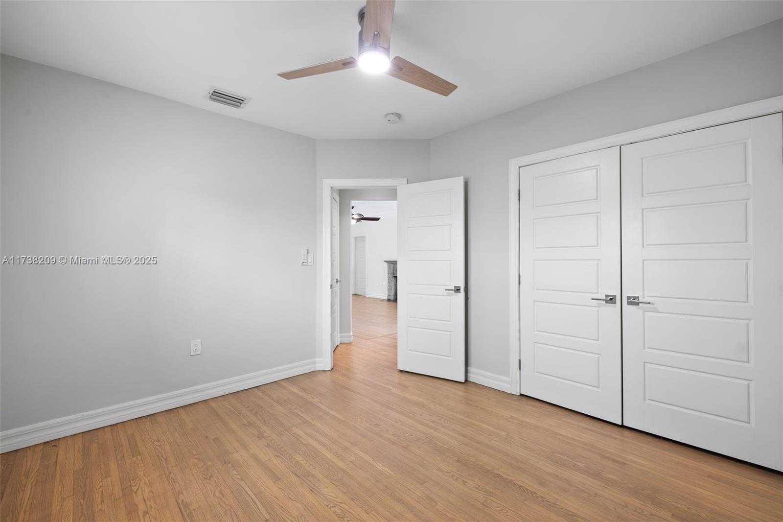 Small Image of 339 NORTH EAST 100TH ST, Miami Shores Number 27
