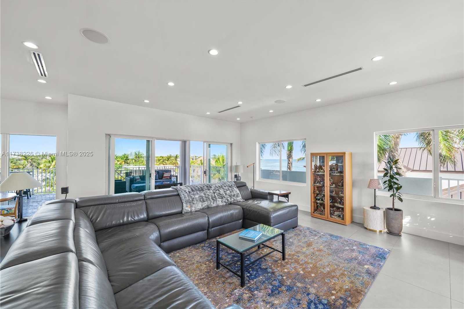 Small Image of 66 SOUTH ANDROS RD, Key Largo Number 15