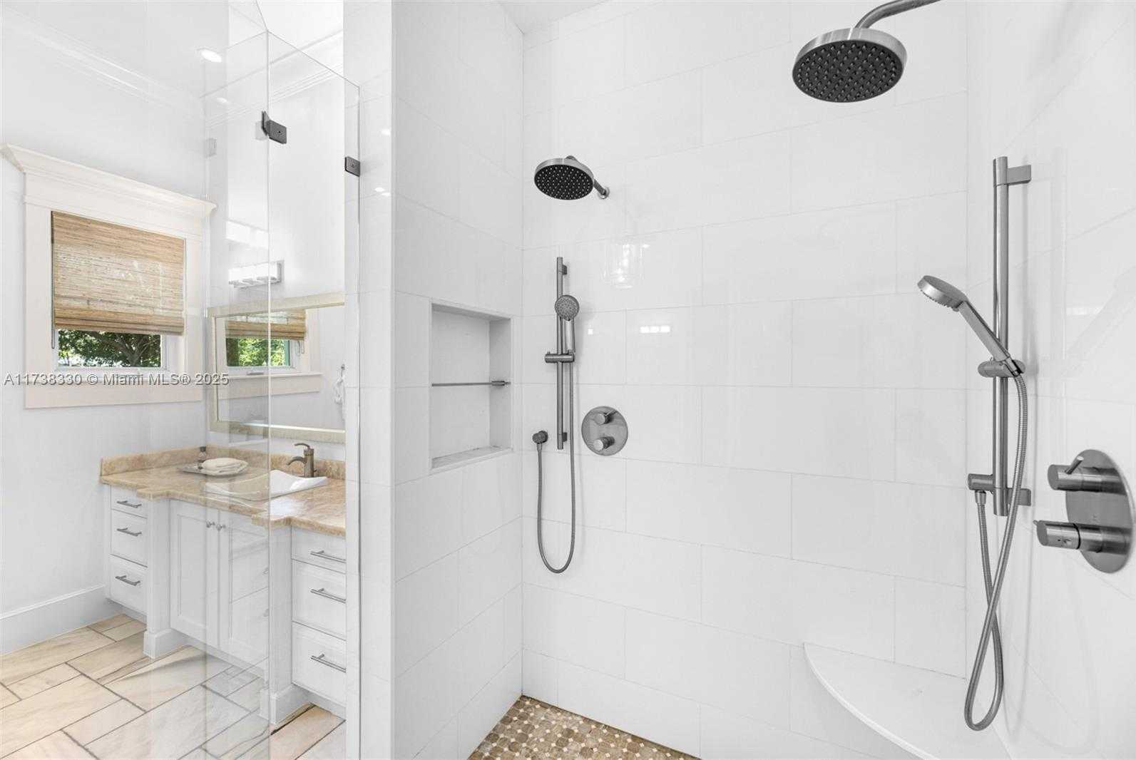 Small Image of 6650 SOUTH WEST 123RD ST, Pinecrest Number 28