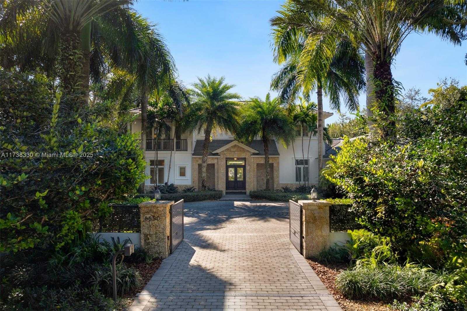 Small Image of 6650 SOUTH WEST 123RD ST, Pinecrest Number 45