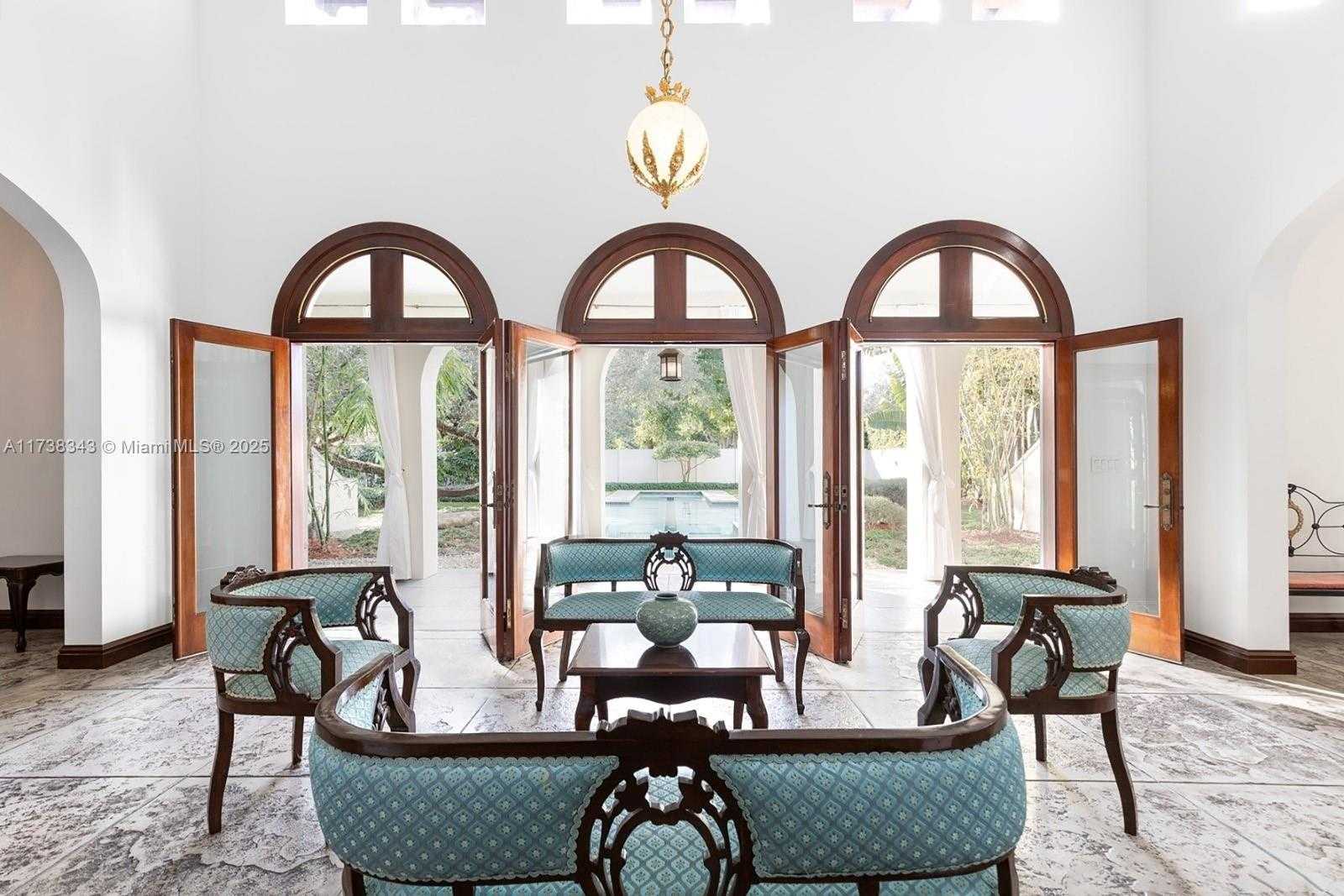 Small Image of 4191 LYBYER AVE, Coconut Grove Number 6