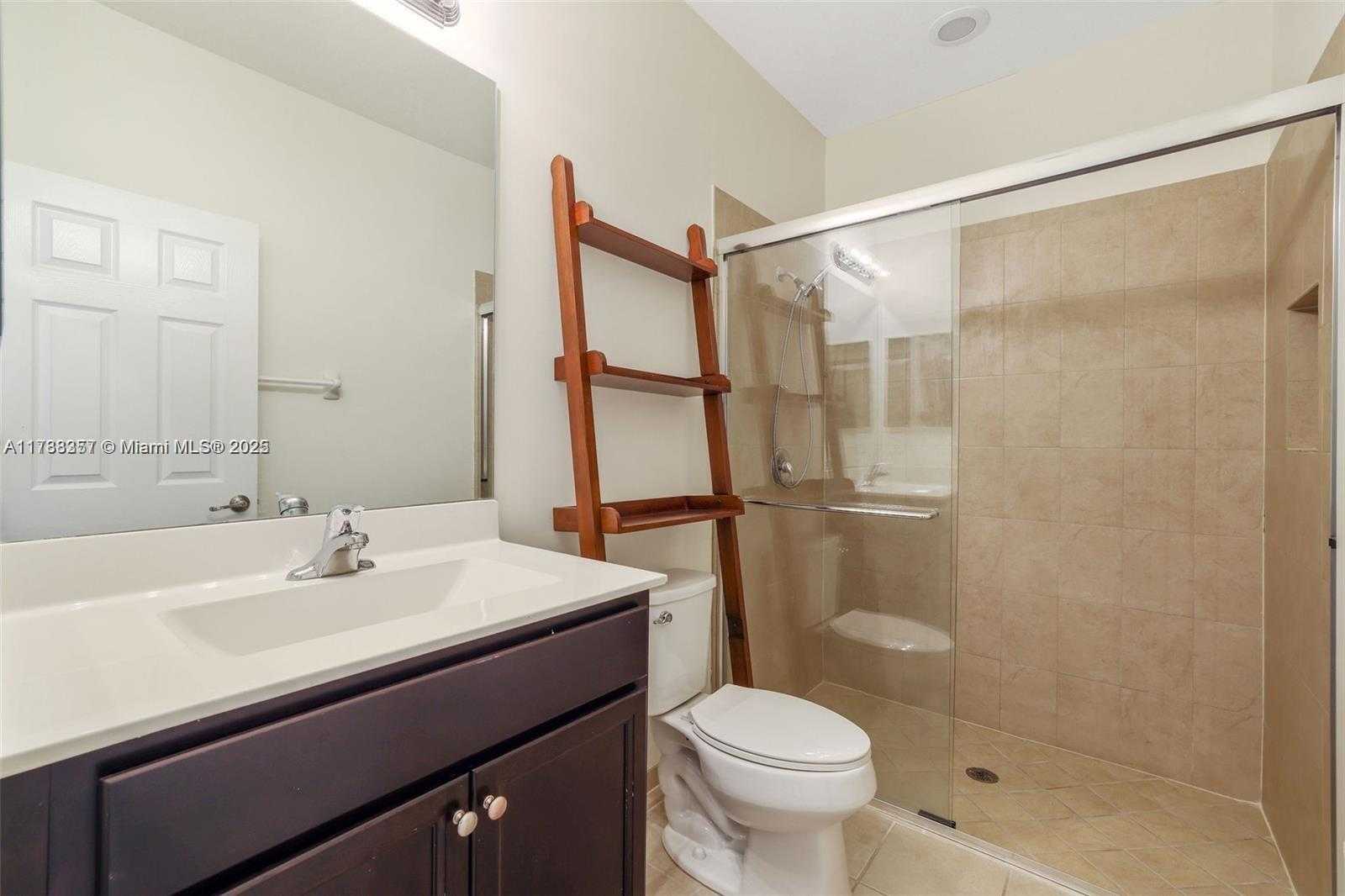 Small Image of 516 SOUTH EAST 35TH TER, Homestead Number 13