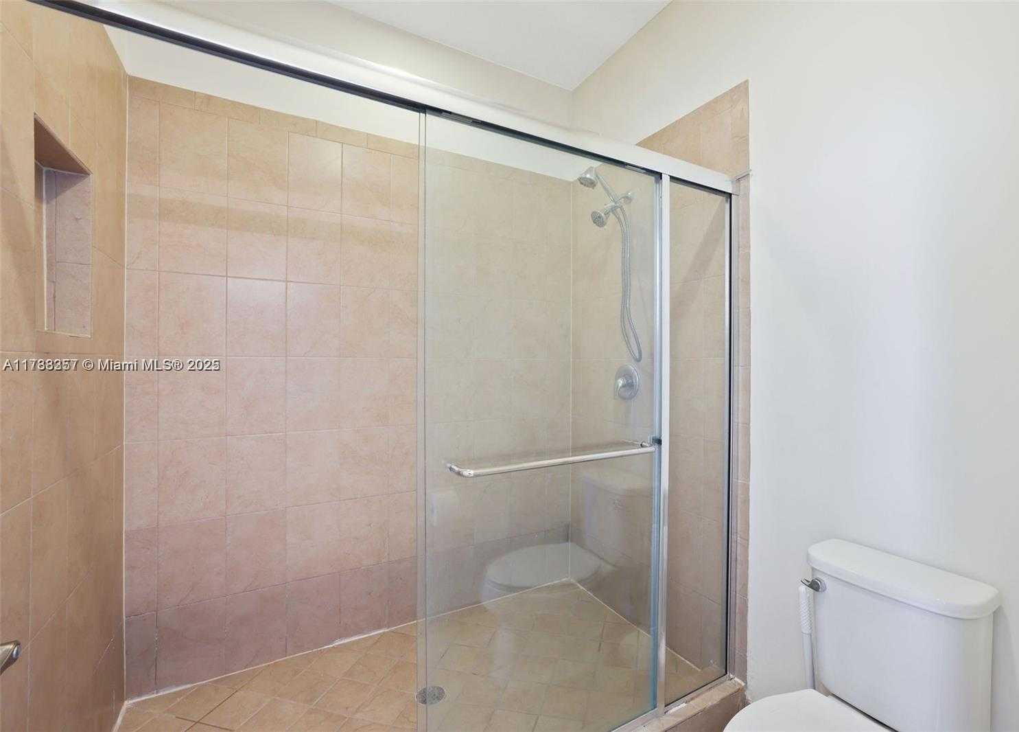 Small Image of 516 SOUTH EAST 35TH TER, Homestead Number 9