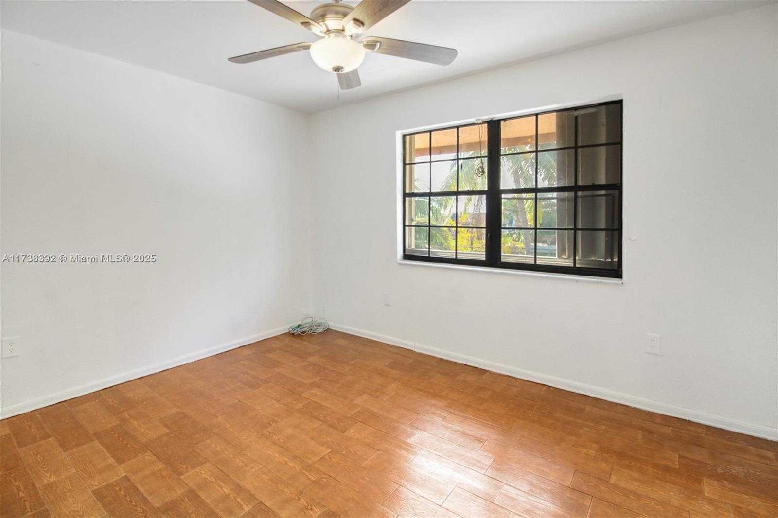 Small Image of 1240 SOUTH FIELDLARK LN, Homestead Number 20